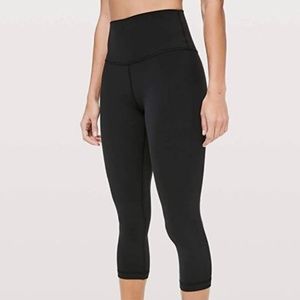 BLACK lululemon Align™ High-Rise Crop 17"